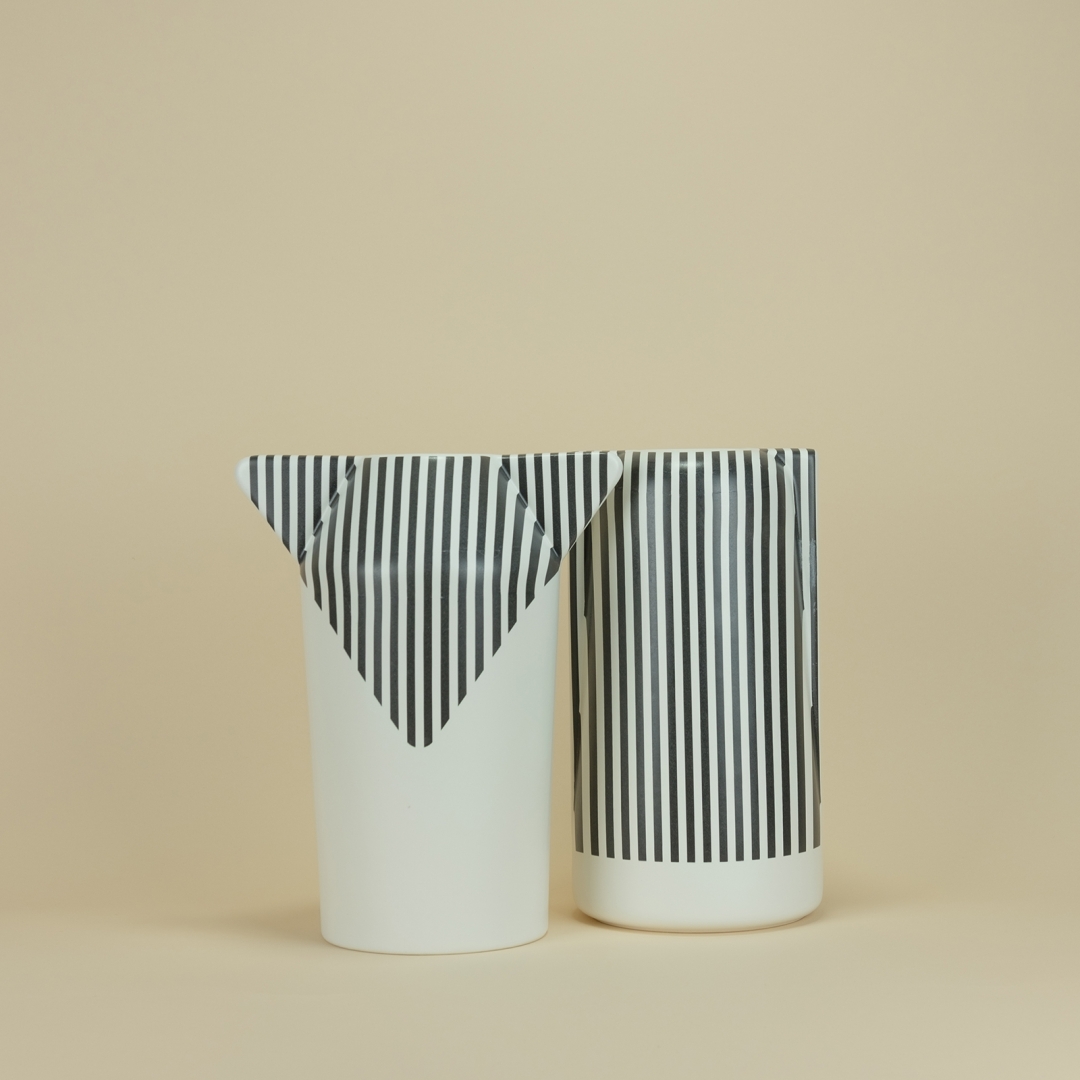 ILLUSION vases