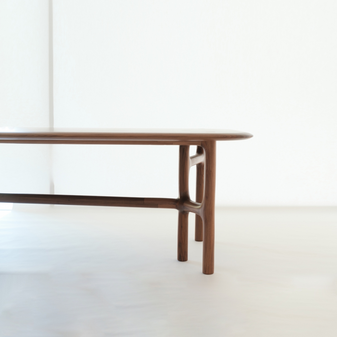 NORI dining table