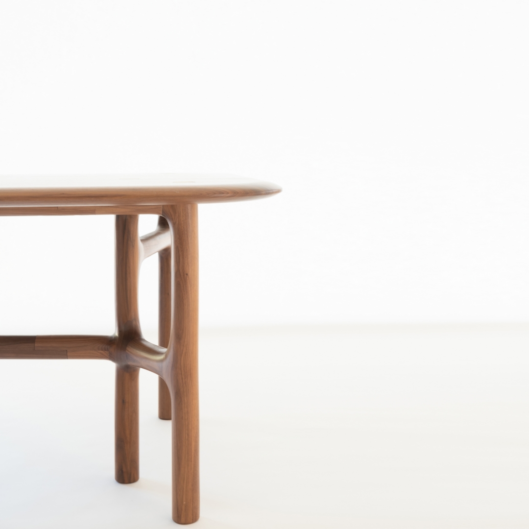 NORI dining table